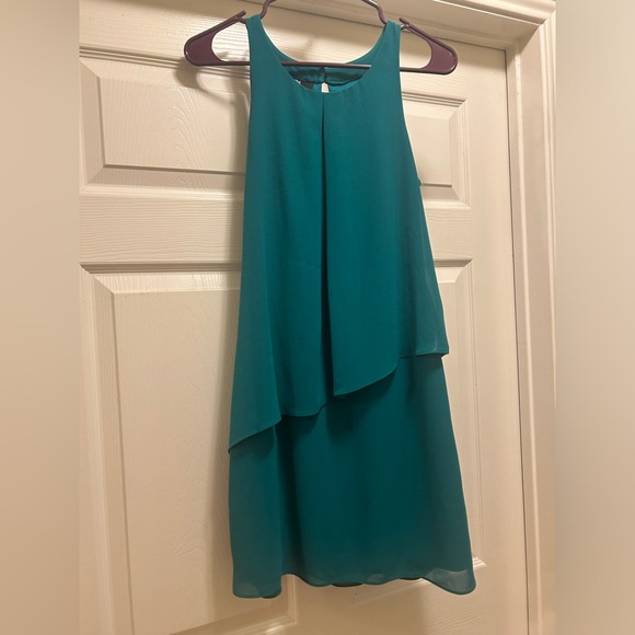 I.N. San Francisco Women’s Green Mini Dress - Picture 1 of 1
